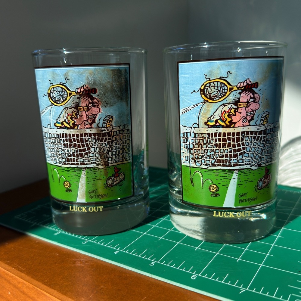 Gary Patterson Tennis Glasses Set of 2 1982 Vintage Arbys Collectors Series‎
